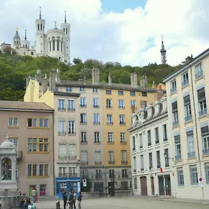 Apartment Cosy Ideally Located In The Old Town, Lyon